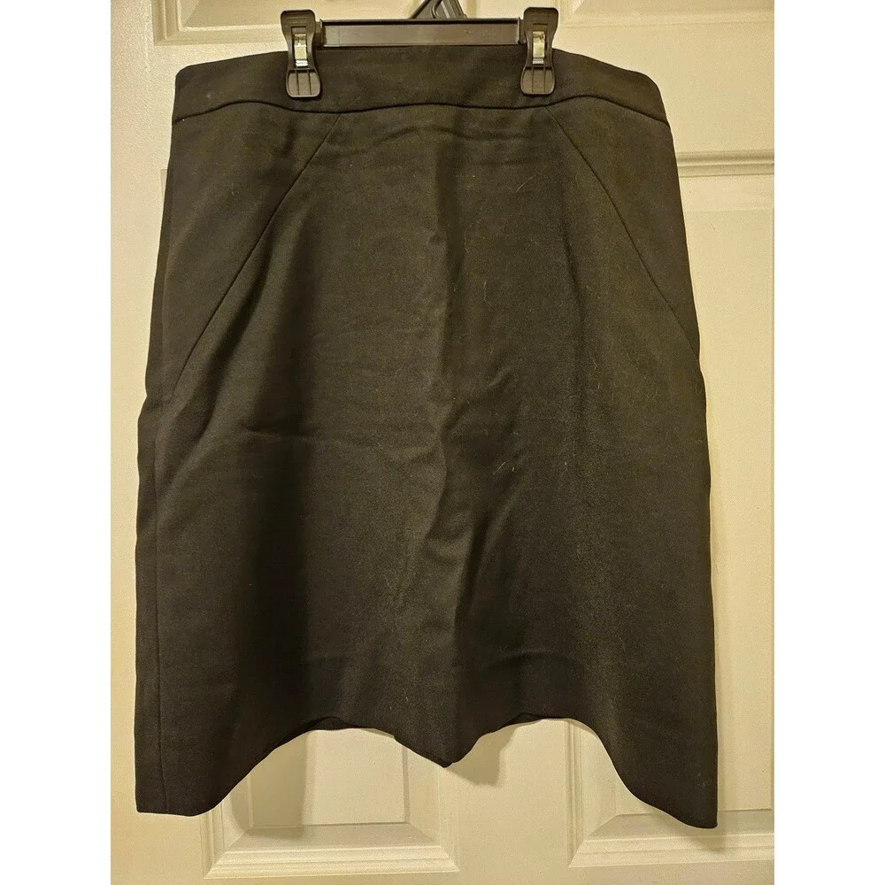 Kate Spade New York Black Skirt Gold Zip Up Back Size 8
